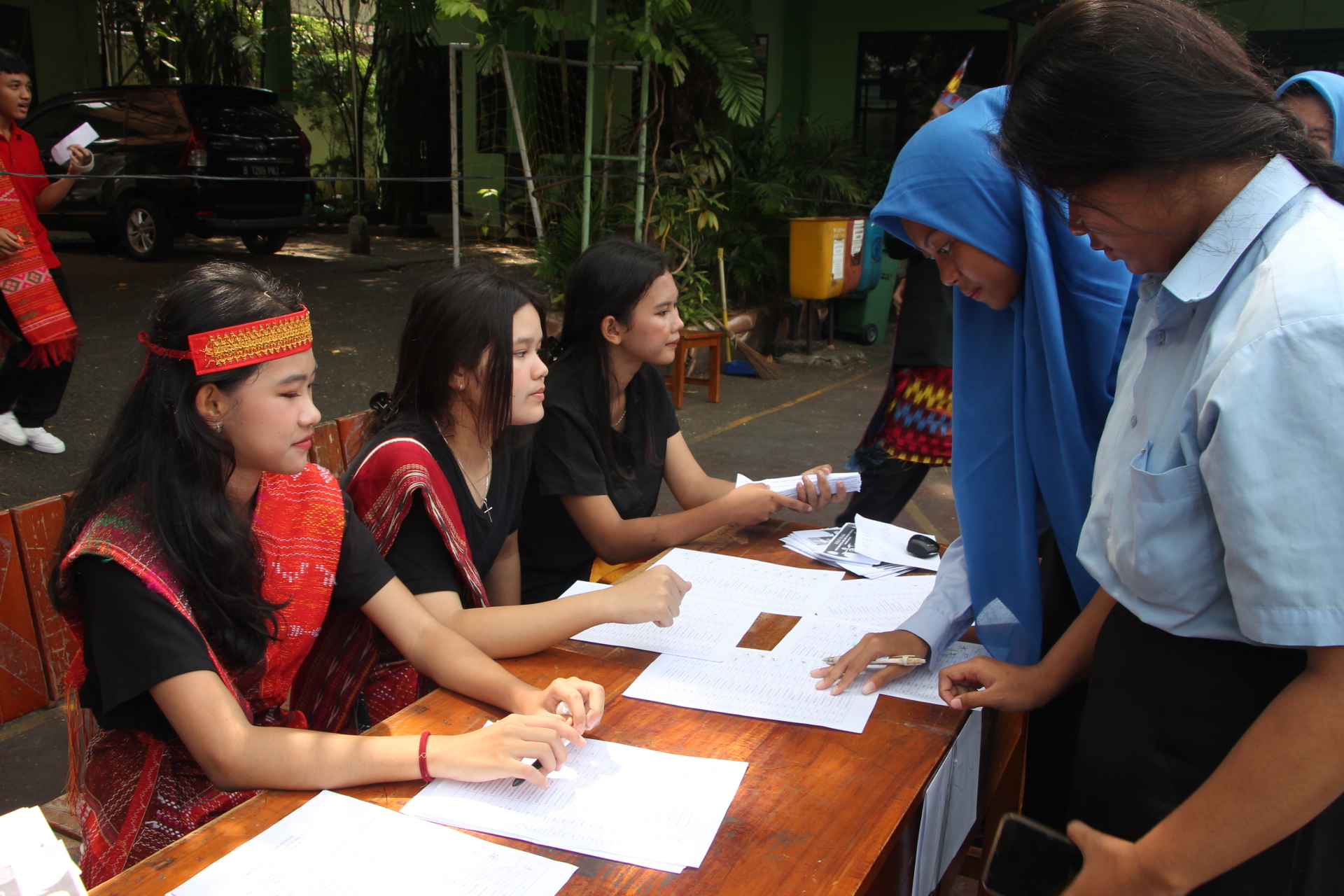 PEMILU OSIS DAN MPK SMKN 14 JAKARTA JADI SARANA PENDIDIKAN DEMOKRASI - Foto 2